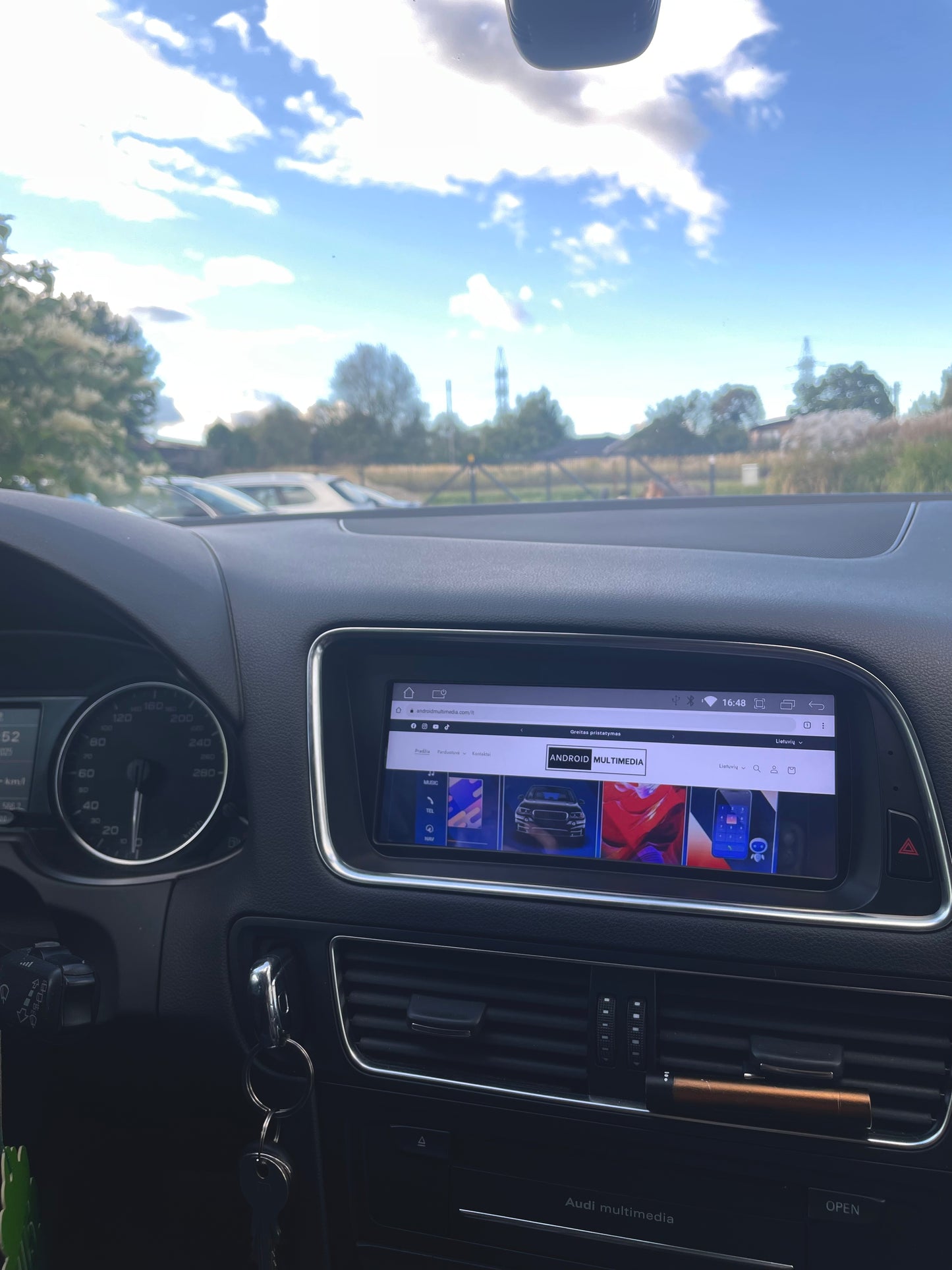 Android 14 OEM-Style Multimedia System for Audi Q5 B8 (2009–2017)