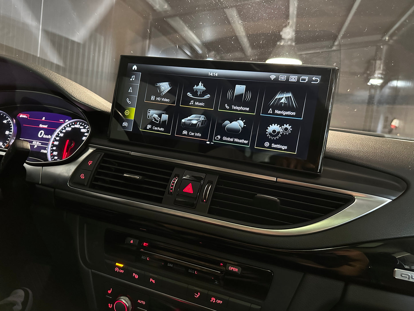 Android 14 12.3" QLED Multimedia System for Audi A6 / A7 C7 (2011–2018)